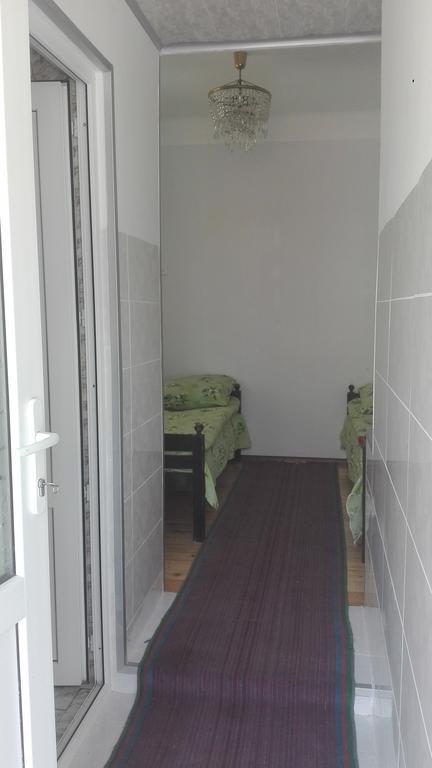 Guest House Sabauri Stepantsminda Exterior photo