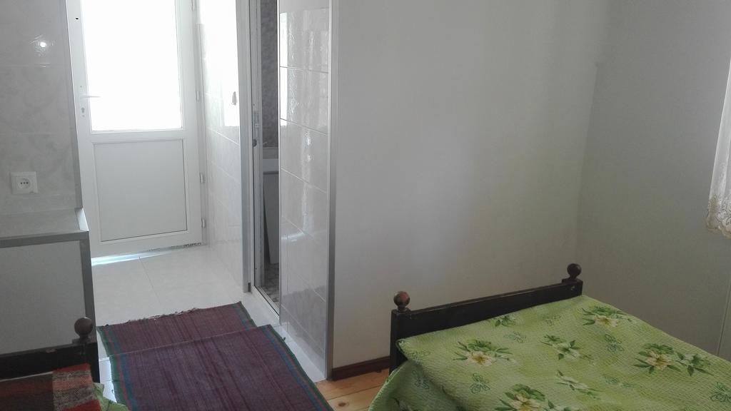 Guest House Sabauri Stepantsminda Exterior photo