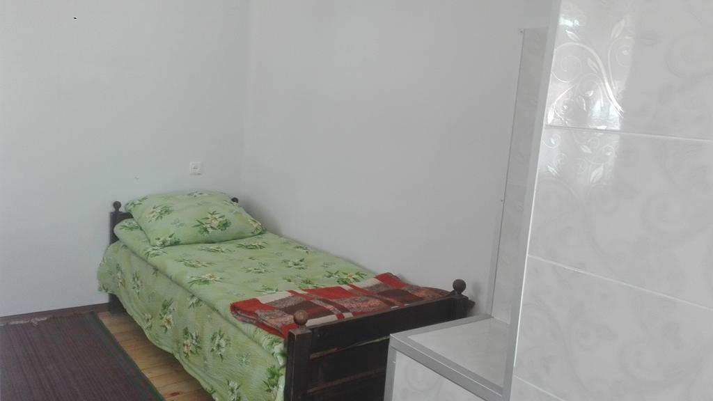Guest House Sabauri Stepantsminda Exterior photo